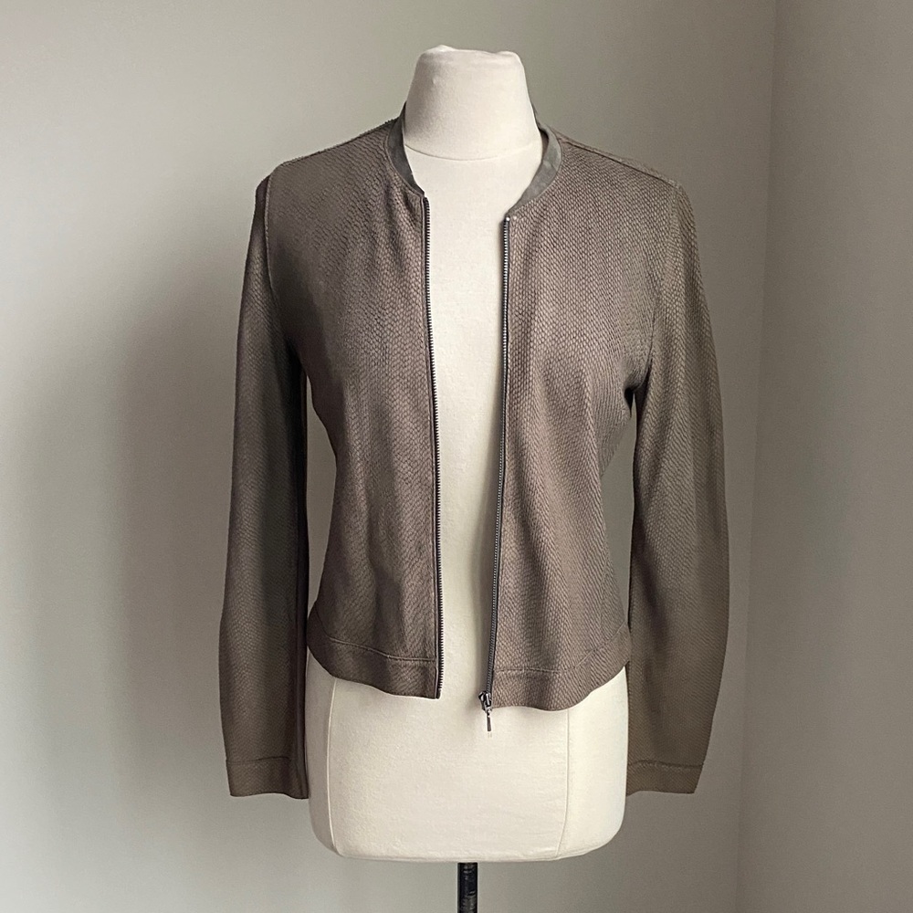 TAHARI Leather Full Zip Jacket Womens Sz Small Grey Snake Textured
